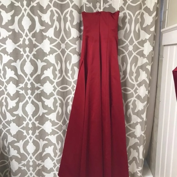 Red Formal Bundle w/ wrap and purse - Picture 7 of 9